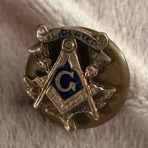 Masonic Gold and Blue Pin